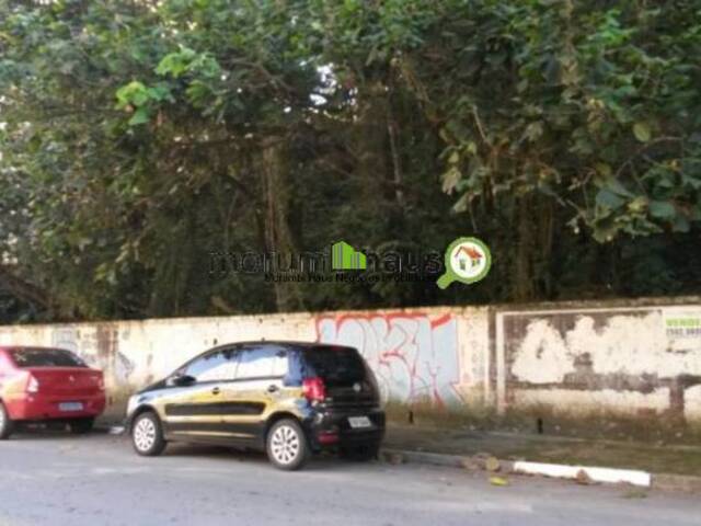 Terreno para Venda em Taboão da Serra - 4