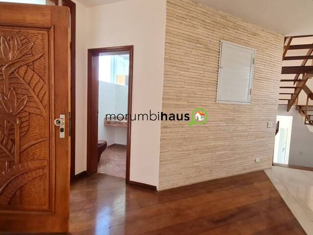 Casa para Venda em Santana de Parnaíba - 4