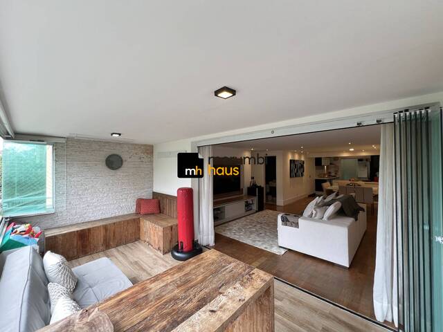 Venda em PANAMBY - São Paulo